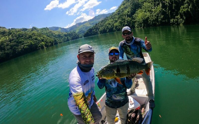 Pesca deportiva en el embalse Amaní de Norcasia Caldas